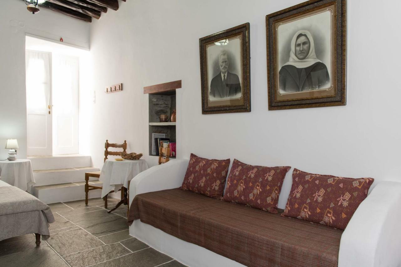 Aris & Maria Houses Kástron المظهر الخارجي الصورة
